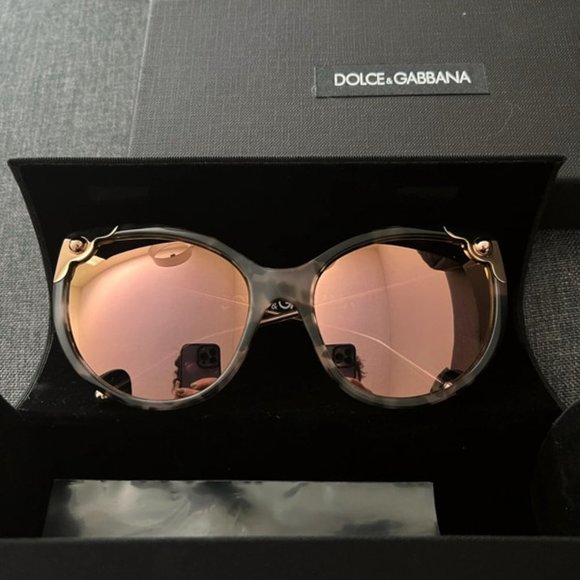 Dolce & Gabbana Sunglasses - Picture 6 of 6